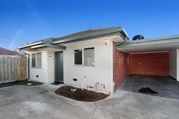 4/11 Epstein Street
