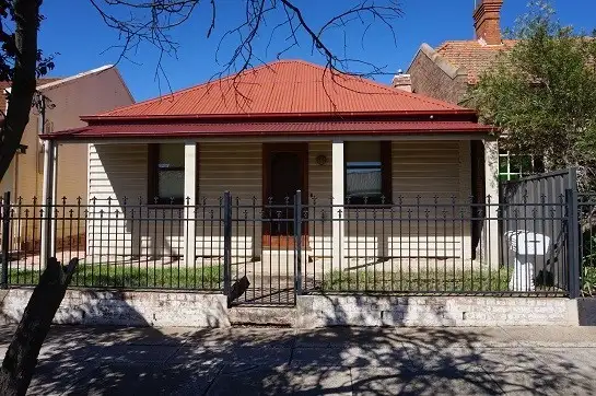 70 Bradley Street, Goulburn NSW 2580