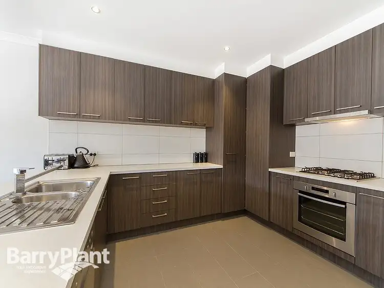 Fifth view of Homely unit listing, 2/32 Kodre Street, St Albans VIC 3021
