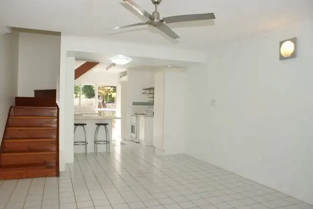 2/18 Adair Street, Yorkeys Knob QLD 4878