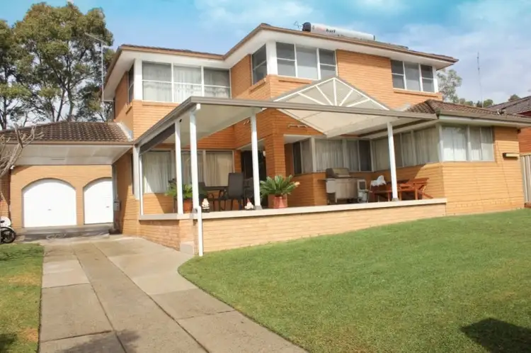 38 Bungarra Crescent, Chipping Norton NSW 2170
