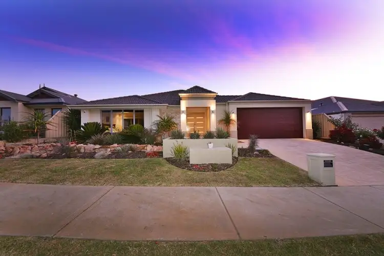 8 Leighton Gardens, Tapping WA 6065