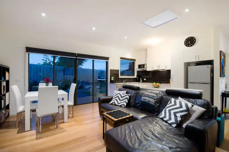 Main view of Homely unit listing, 5/16 Lyonsville Avenue, Preston VIC 3072