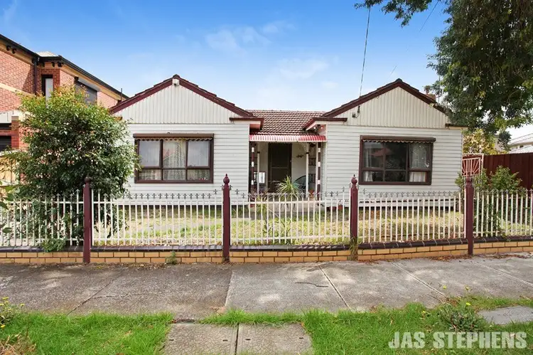 26 Howard Street, Maidstone VIC 3012