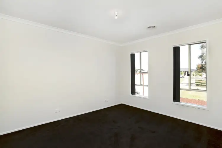 Sixth view of Homely house listing, 1/6 Lady Penrhyn Drive, Melton West VIC 3337