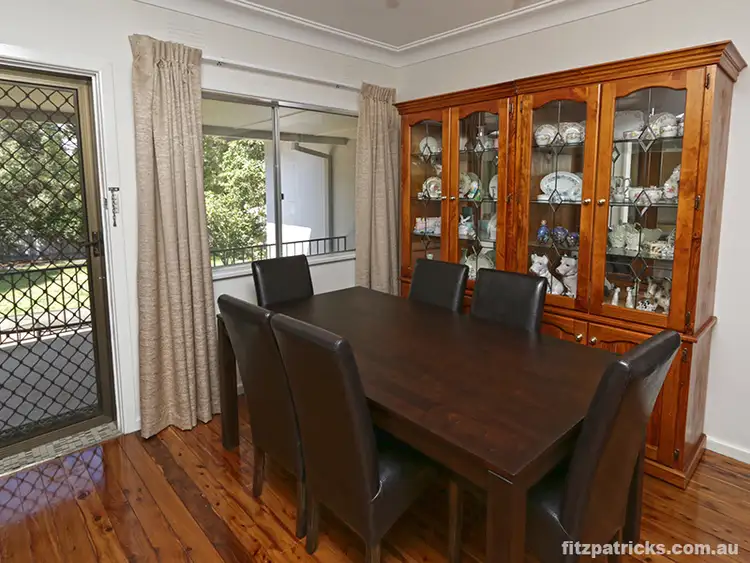 Seventh view of Homely house listing, 124 Simkin Crescent, Kooringal NSW 2650