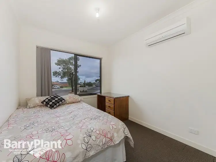 Sixth view of Homely townhouse listing, 4/8 Damte Place, St Albans VIC 3021