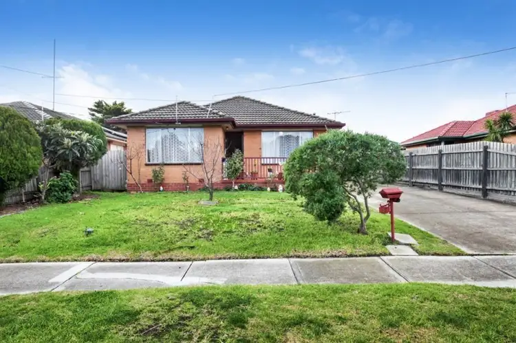 38 Catherine Avenue, Tullamarine VIC 3043
