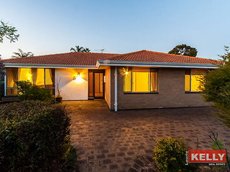 5 Enfield Road, Hamersley WA 6022