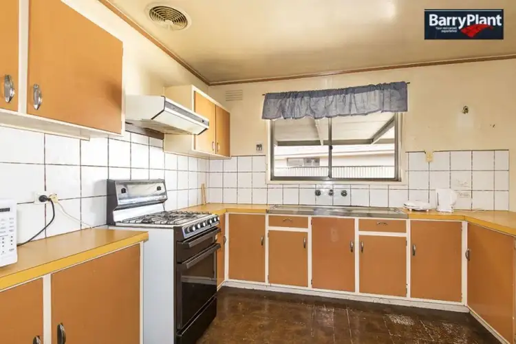 Fifth view of Homely house listing, 18 Maple Grove, Bundoora VIC 3083