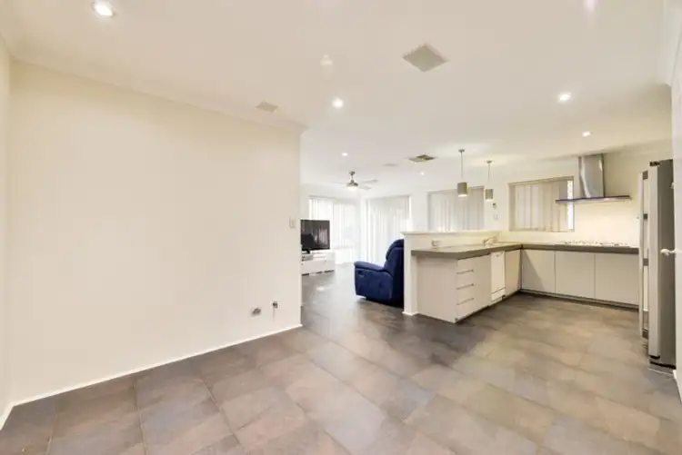 Sixth view of Homely house listing, 8 Quondong Close, Kenwick WA 6107