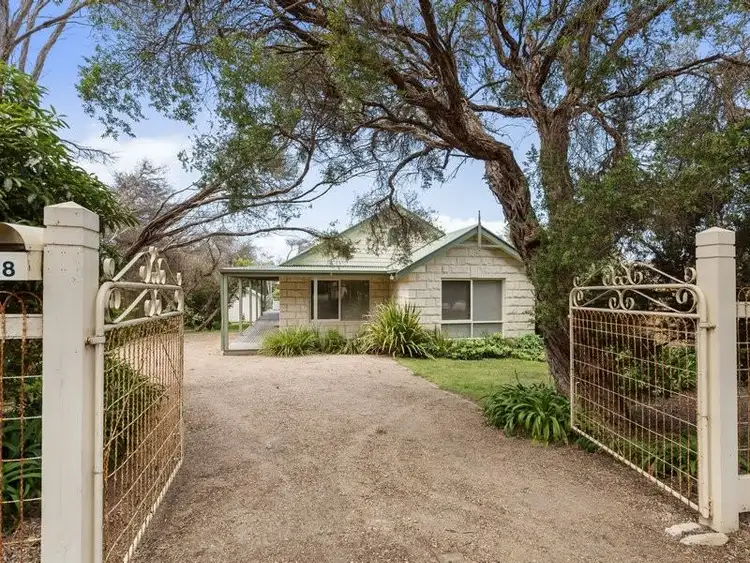 48 Ridley Street, Blairgowrie VIC 3942