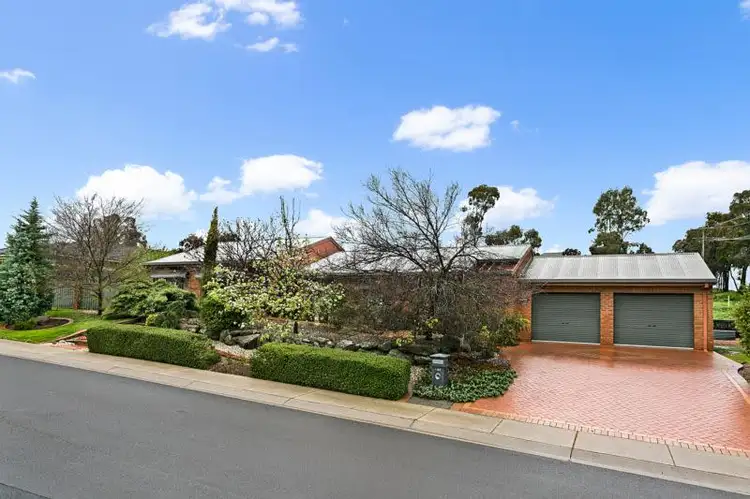 132 Harley Street, Strathdale VIC 3550