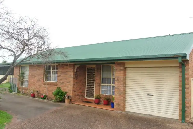 Main view of Homely house listing, 3/4-6 Eskdale Drive, Raymond Terrace NSW 2324