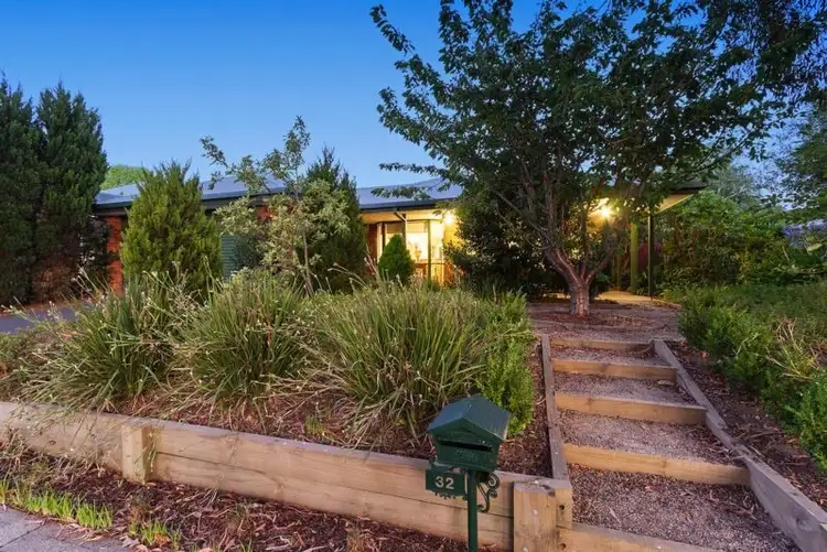 32 Clarkedale Rise, Kilsyth South VIC 3137