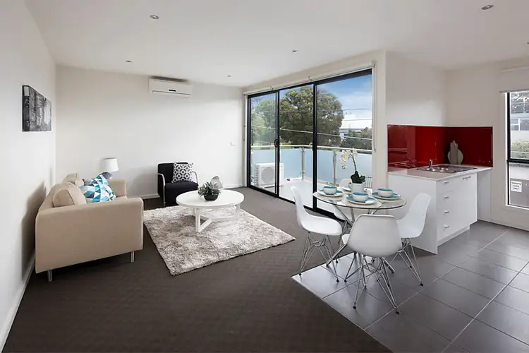 2/340 Bay Road, Cheltenham VIC 3192