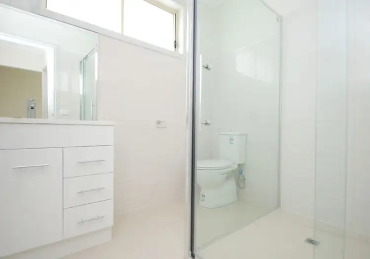 Sixth view of Homely house listing, 27 Stewart Grove, Campbellfield VIC 3061