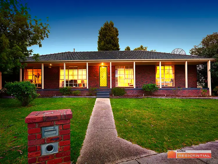 2 Belindavale Drive, Knoxfield VIC 3180