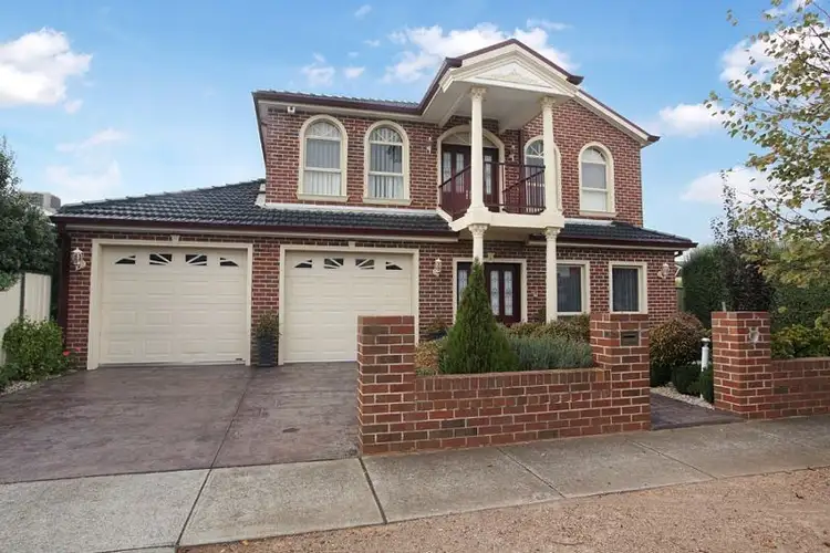 9 Linden Boulevard, Werribee VIC 3030
