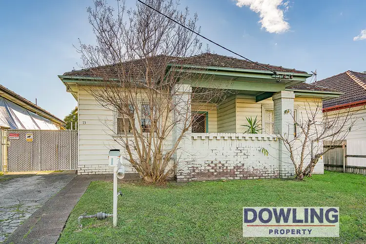 13 Adrian Street, Mayfield West NSW 2304