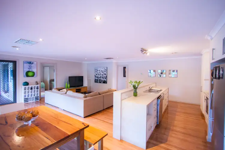 Second view of Homely house listing, 10 Dundee Court, Moama NSW 2731