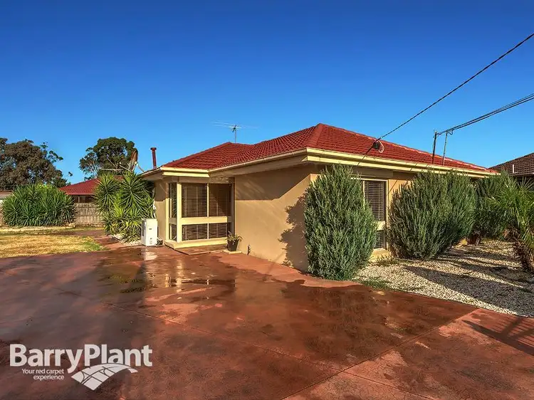 5 Trenton Close, Albanvale VIC 3021