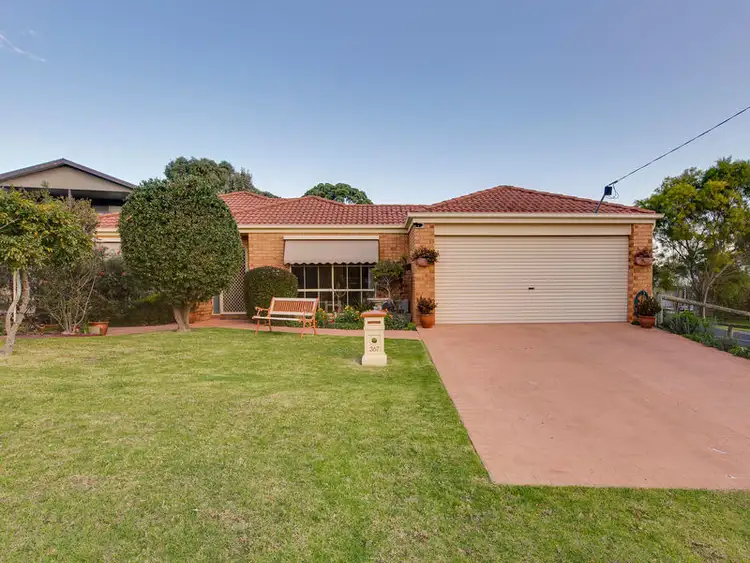 367 Church Street, Cowes VIC 3922