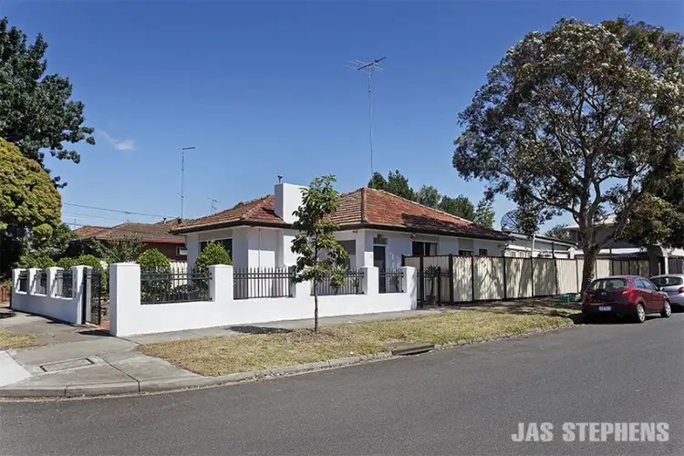 Sixth view of Homely house listing, 2 Hex Street, West Footscray VIC 3012