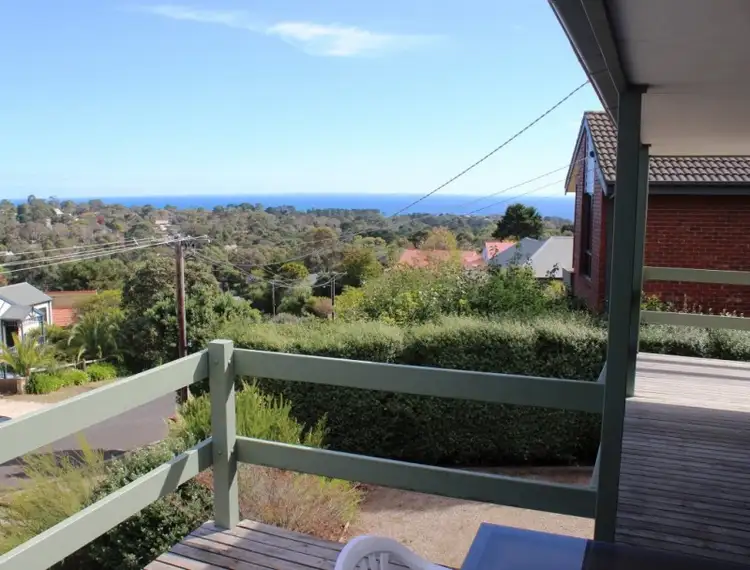 12 Cambridge Road, Mount Martha VIC 3934