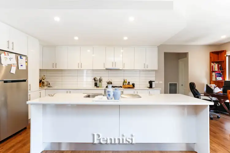 3A Asqith Place, Melton West VIC 3337