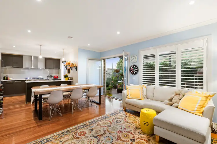Main view of Homely townhouse listing, 6 The Crest, Bulleen VIC 3105