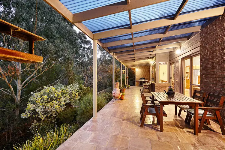 21 Gordon Grove, Montmorency VIC 3094