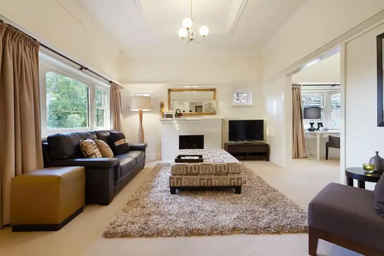Second view of Homely house listing, 1/169 Glen Iris Road, Glen Iris VIC 3146