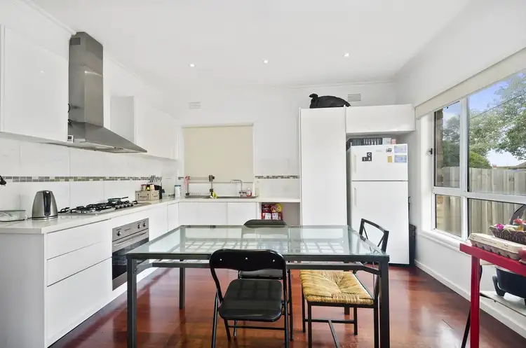Second view of Homely unit listing, 1/462 Melbourne Road, Newport VIC 3015