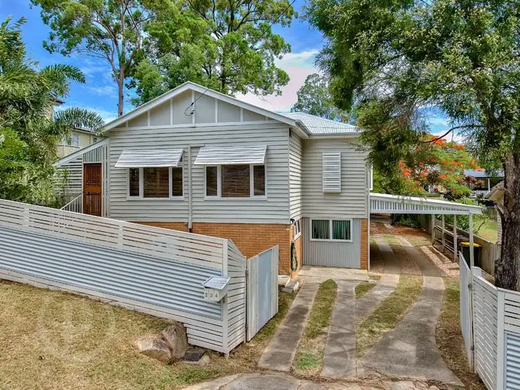 224 Kitchener Road, Stafford Heights QLD 4053