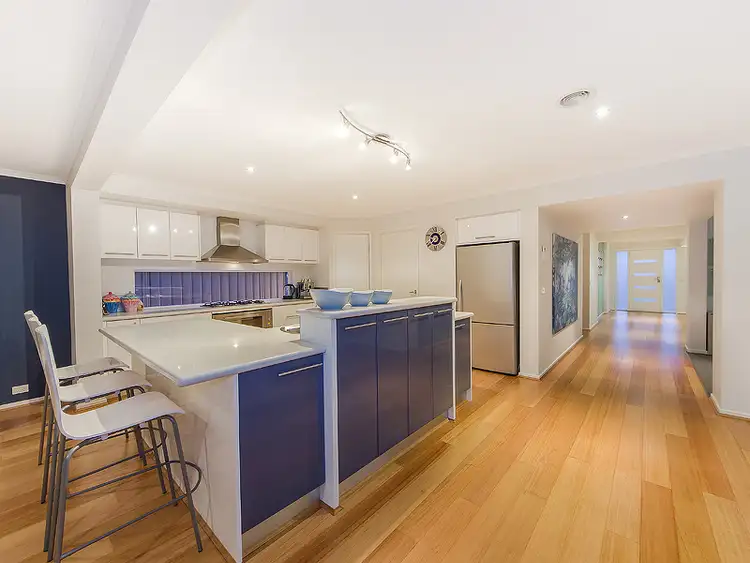 Fifth view of Homely house listing, 9 Woodsdale Court, Cairnlea VIC 3023