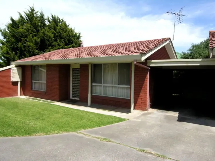1/5 Nicholson Street, Sale VIC 3850