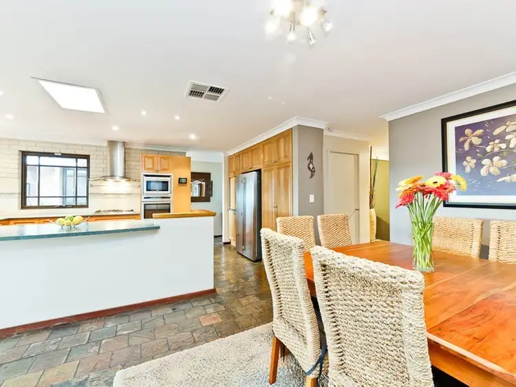 3 Foxon Road, Bibra Lake WA 6163