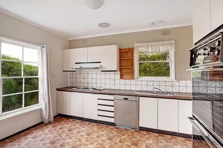 Sixth view of Homely house listing, 1 Carl Court, Ringwood VIC 3134