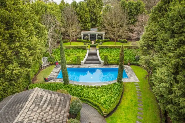 9 Tetragona Way, Diamond Creek VIC 3089