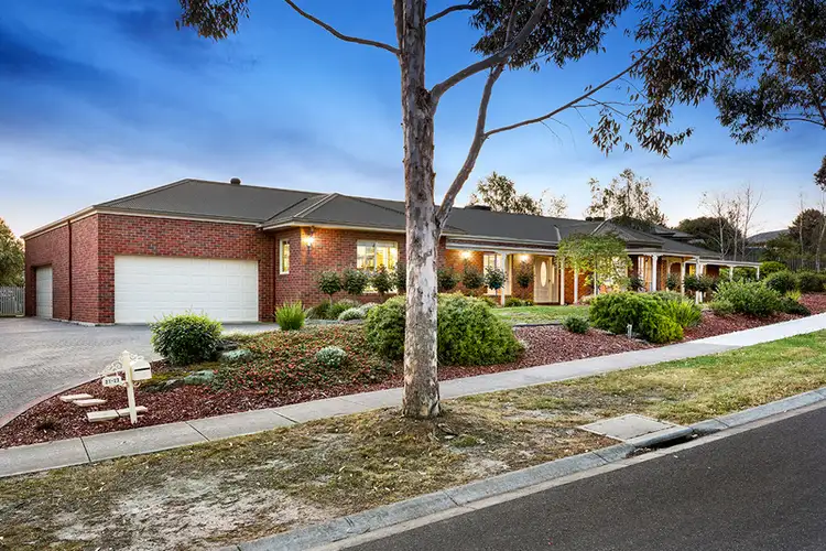 21-23 Laurimar Hill Drive, Doreen VIC 3754