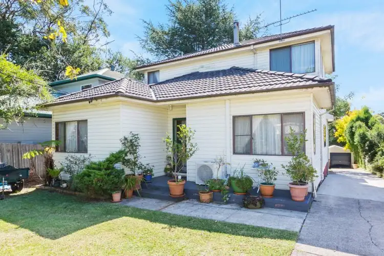 48 Plateau Road, Springwood NSW 2777