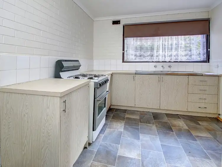 Fourth view of Homely unit listing, 2/26-28 Wave Street, Frankston VIC 3199