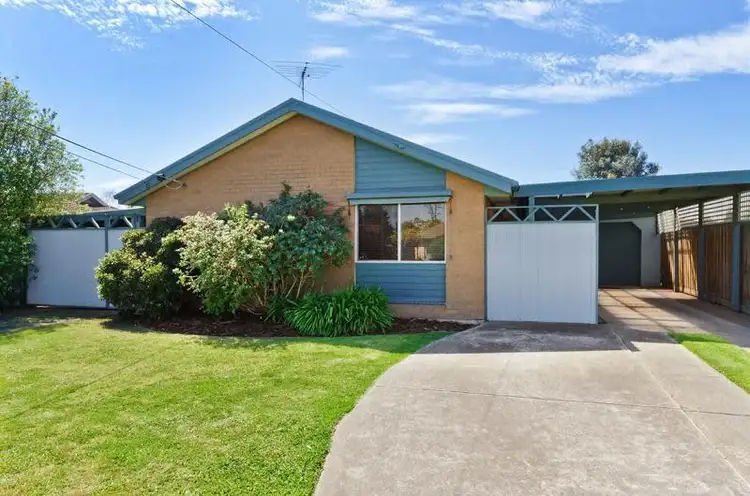12 Lovell Court, Whittington VIC 3219