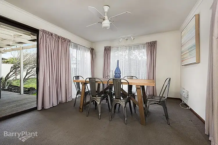 Third view of Homely house listing, 5 Larkin Court, Bundoora VIC 3083