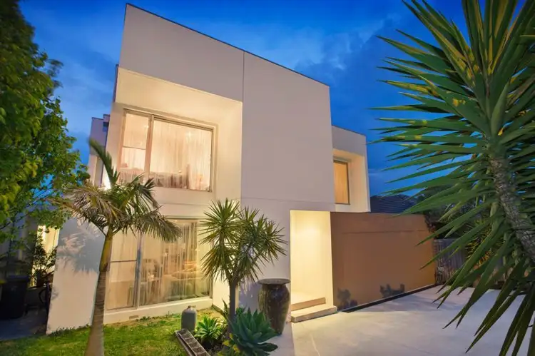 Second view of Homely house listing, 588 Centre Road, Bentleigh VIC 3204