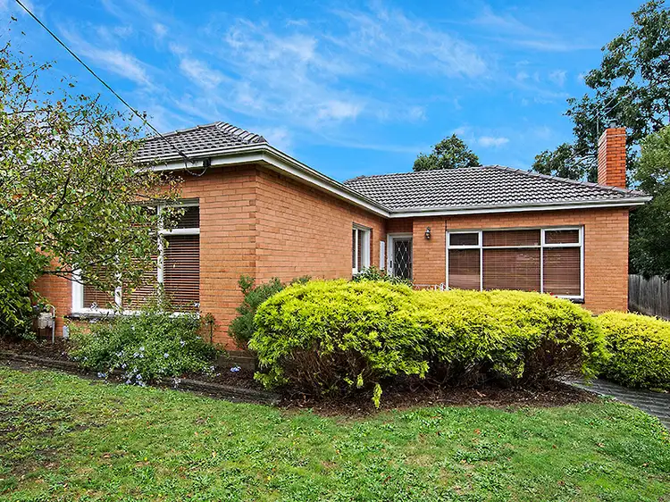 2 Fisher Street, Forest Hill VIC 3131