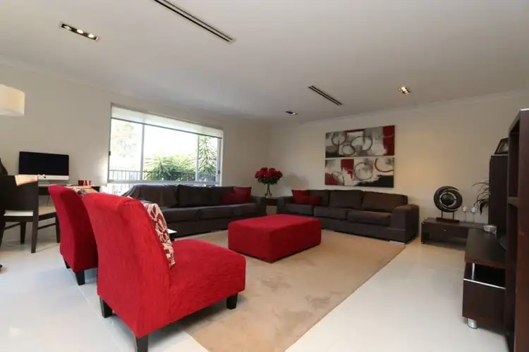 Second view of Homely house listing, 25 Tipperary Drive, Ashtonfield NSW 2323