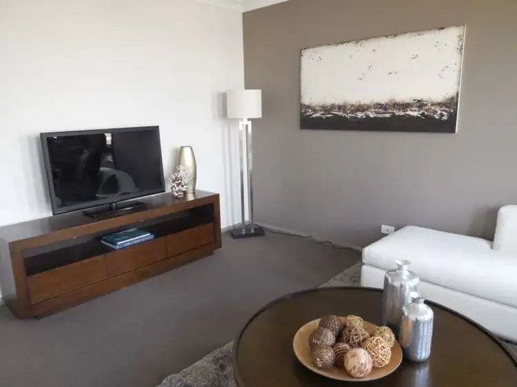 Seventh view of Homely house listing, 1 Kidd Circuit, Goulburn NSW 2580