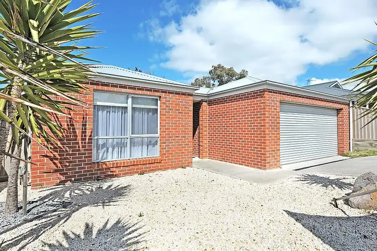 6 Muller Court, Mount Clear VIC 3350
